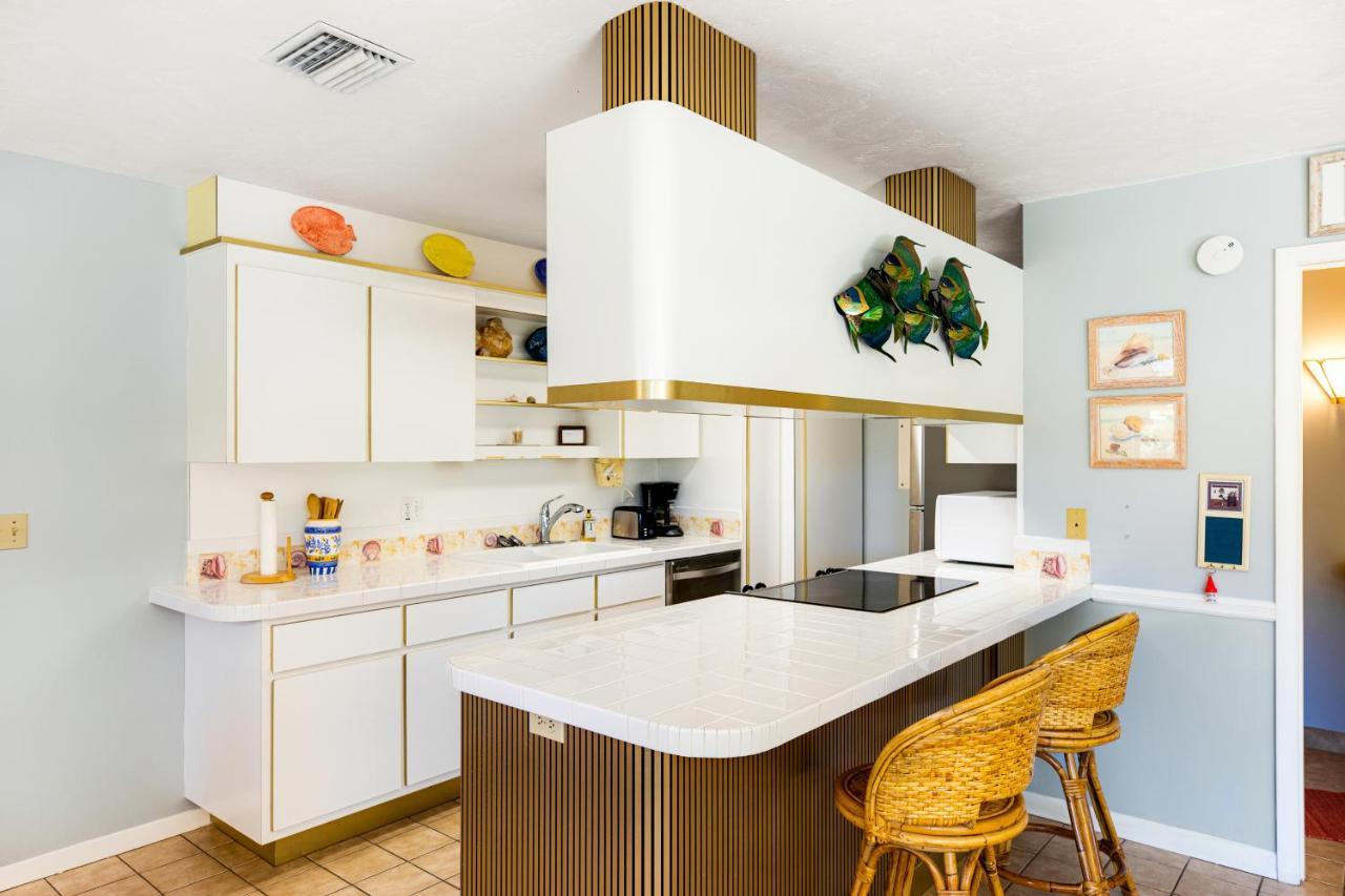 Gold Starfish Apartman Marathon Kültér fotó